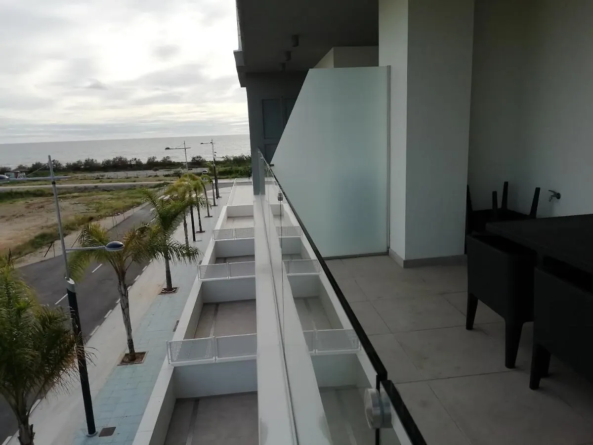 Primera linea de la playa en Torrox Apartamento